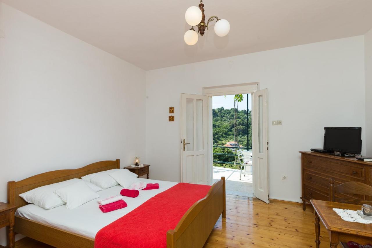Apartments Miskovic Donje Celo Cameră foto